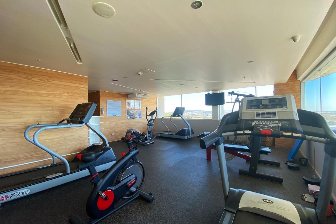 Hotel Wyndham Concepcion Pettra Zewnętrze zdjęcie The gym at the hotel